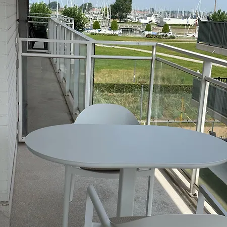 Lelantina Apartment